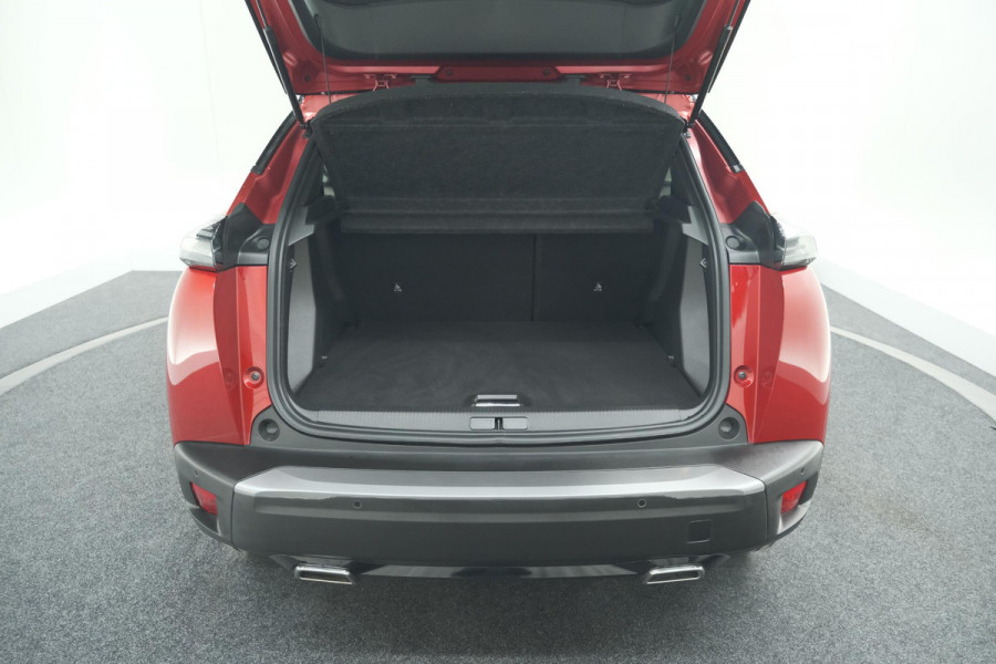 Peugeot 2008 PureTech 130 EAT8 GT | 360 Camera | Stoelmassage | Adaptieve Cruise Control | Dodehoekdetectie