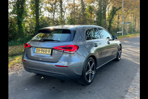 Mercedes-Benz A-Klasse 180D | AMG + Camera + Navi + Sportleder Nu € 16.950,-!!!