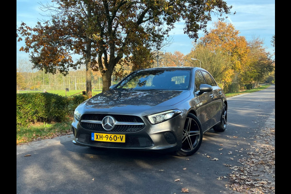 Mercedes-Benz A-Klasse 180D | AMG + Camera + Navi + Sportleder Nu € 16.950,-!!!