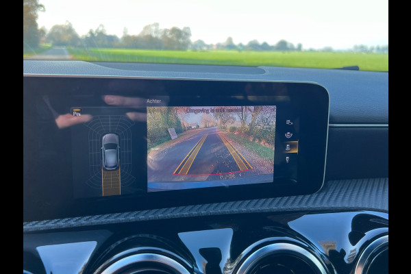 Mercedes-Benz A-Klasse 180D | AMG + Camera + Navi + Sportleder Nu € 16.950,-!!!