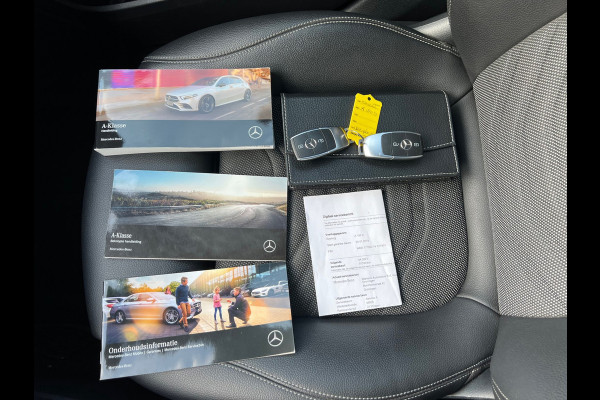 Mercedes-Benz A-Klasse 180D | AMG + Camera + Navi + Sportleder Nu € 16.950,-!!!