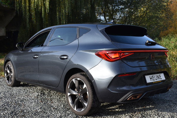 CUPRA Leon e-HYBRID 204PK DSG BUSINESS SPORT LEDER/CAMERA/NAVI/CARPLAY