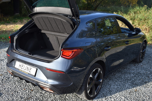 CUPRA Leon e-HYBRID 204PK DSG BUSINESS SPORT LEDER/CAMERA/NAVI/CARPLAY