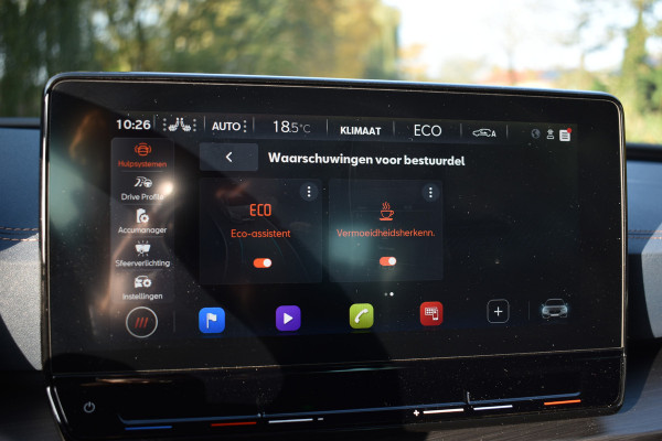 CUPRA Leon e-HYBRID 204PK DSG BUSINESS SPORT LEDER/CAMERA/NAVI/CARPLAY