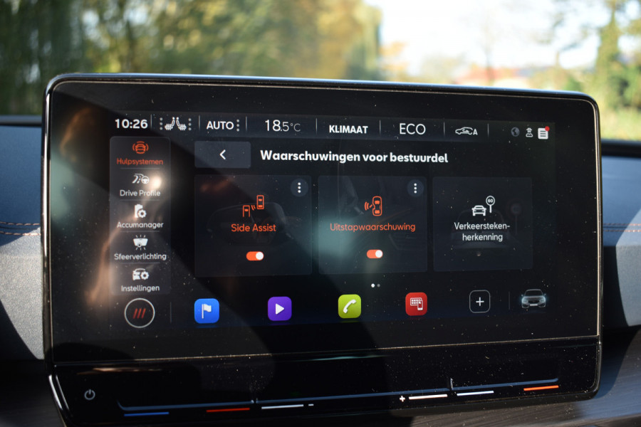 CUPRA Leon e-HYBRID 204PK DSG BUSINESS SPORT LEDER/CAMERA/NAVI/CARPLAY