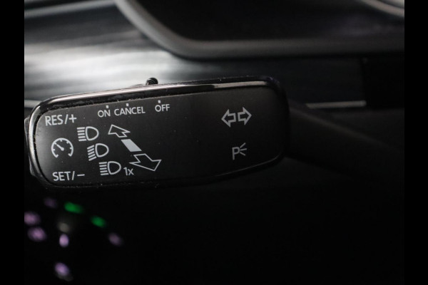 Škoda Superb 1.4 TSI iV Business Edition | 1e eigenaar | Stoelverwarming | Camera | Carplay | Full LED | Navigatie | Cruise control | Climate control | PHEV | Plug In