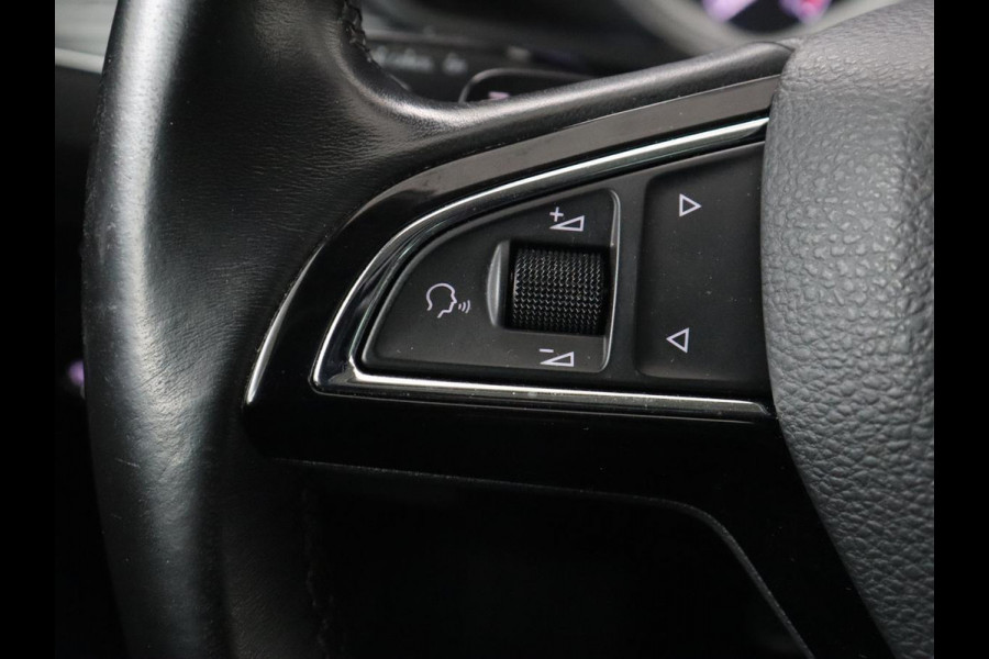 Škoda Superb 1.4 TSI iV Business Edition | 1e eigenaar | Stoelverwarming | Camera | Carplay | Full LED | Navigatie | Cruise control | Climate control | PHEV | Plug In