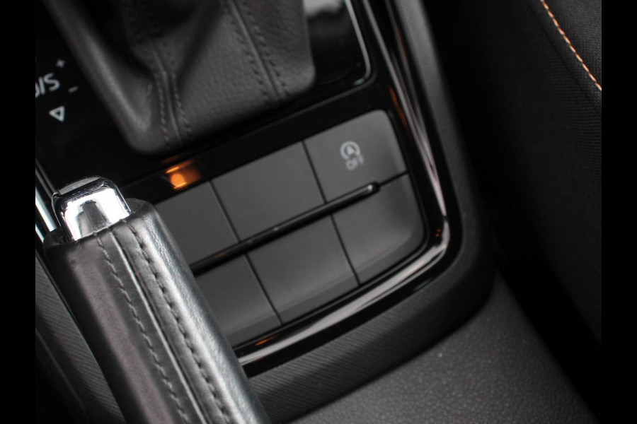 Škoda Kamiq 1.0 TSI DSG Style Navigatie Apple Carplay/Android Auto Virtual Cockpit Lane Assist 17 Inch Lichtmetalen Velgen