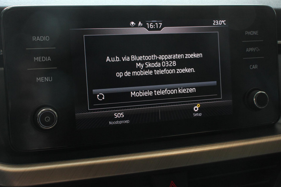 Škoda Kamiq 1.0 TSI DSG Style Navigatie Apple Carplay/Android Auto Virtual Cockpit Lane Assist 17 Inch Lichtmetalen Velgen