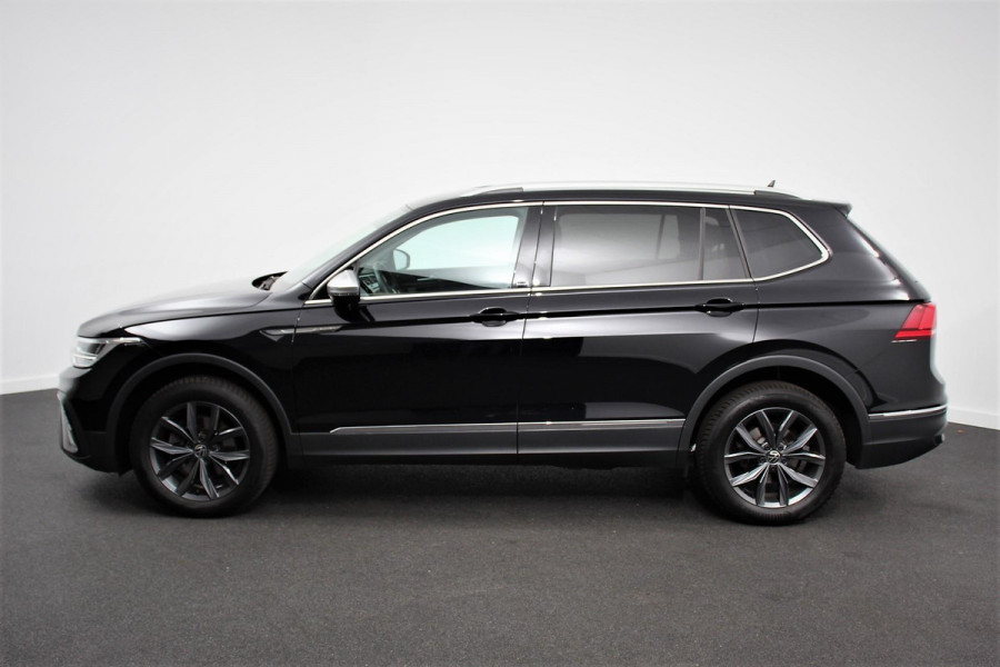Volkswagen Tiguan Allspace 1.5 TSI DSG Life 7p. Navigatie Camera Adaptive Cruise Control Elektrische Achterklep Elektrische Trekhaak