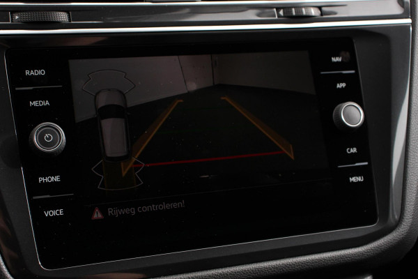 Volkswagen Tiguan Allspace 1.5 TSI DSG Life 7p. Navigatie Camera Adaptive Cruise Control Elektrische Achterklep Elektrische Trekhaak