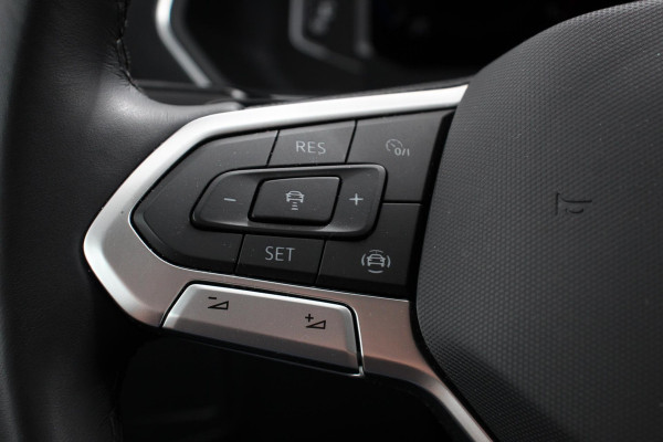 Volkswagen Tiguan Allspace 1.5 TSI DSG Life 7p. Navigatie Camera Adaptive Cruise Control Elektrische Achterklep Elektrische Trekhaak