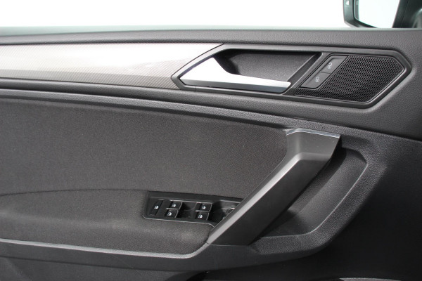 Volkswagen Tiguan Allspace 1.5 TSI DSG Life 7p. Navigatie Camera Adaptive Cruise Control Elektrische Achterklep Elektrische Trekhaak