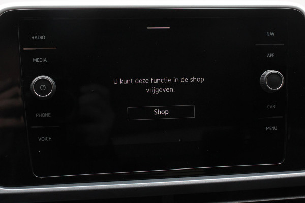 Volkswagen T-Roc 1.5 TSI 150pk DSG Style | Navigatie | Apple Carplay/Android Auto | Parkeersensoren | Camera | Adaptive Cruise Control | Blind Spot Assist | Park Assist | Stoel- en stuurverwarming | Elektrische achterklep | LED-koplampen
