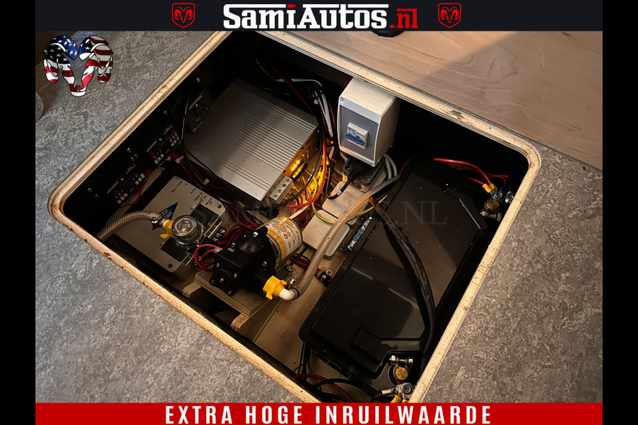 Dodge Ram 1500 €15000,- VOORDEEL | CAMPER / AFZET UNIT | SHOWROOM MODEL | 4 PERSOONS | AIRCO | ZONNEPANEEL | VERWARMING | DOUCHE | WC | LUIFEL | 4 SLAAP PLAATSEN | Let Op: Investeer in deze unieke afzetunit camper en verdien direct!