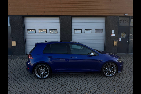 Volkswagen Golf 2.0 TSI 4Motion R