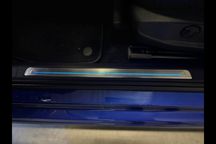 Volkswagen Golf 2.0 TSI 4Motion R