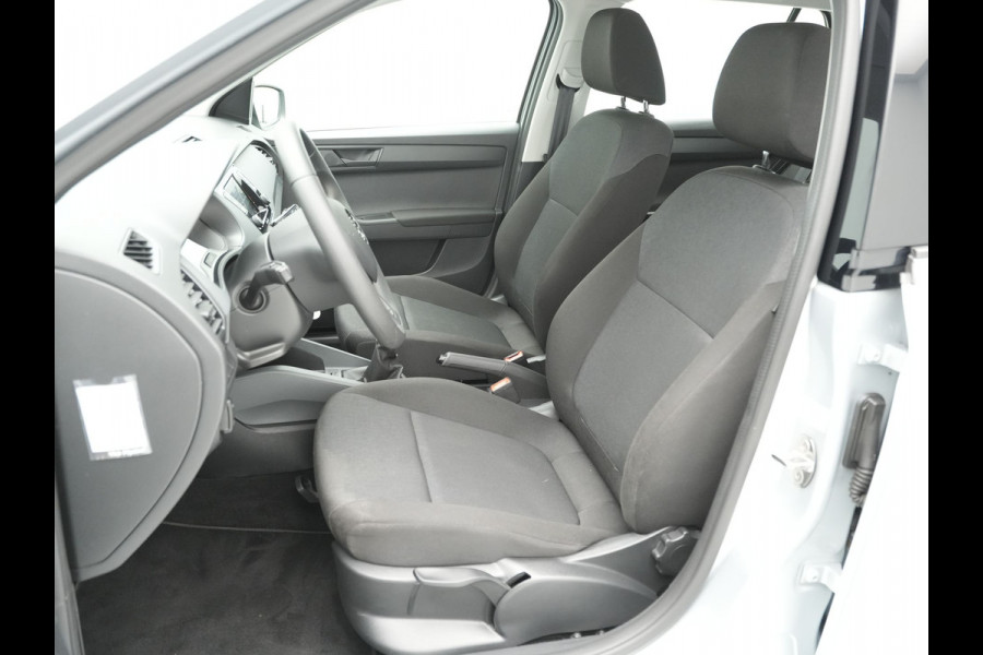 Škoda Fabia 1.0 75pk Active Airco Cruise Bluetooth 218