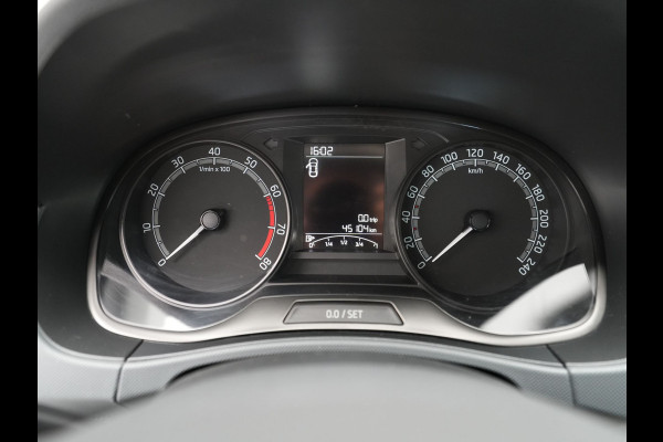 Škoda Fabia 1.0 75pk Active Airco Cruise Bluetooth 218