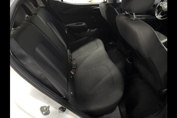 Hyundai i10 1.0 Comfort 5-zits | Airco | Cruise Control | DAB | Apple Carplay/Android Auto