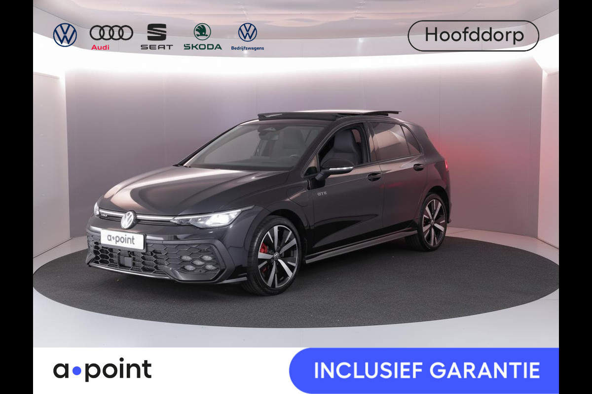 Volkswagen Golf 1.5 eHybrid GTE 272PK PHEV | Verlengde garantie  | Navigatie | Panorama dak | Black Style | 18" Lm velgen | Multimedia pakket plus |