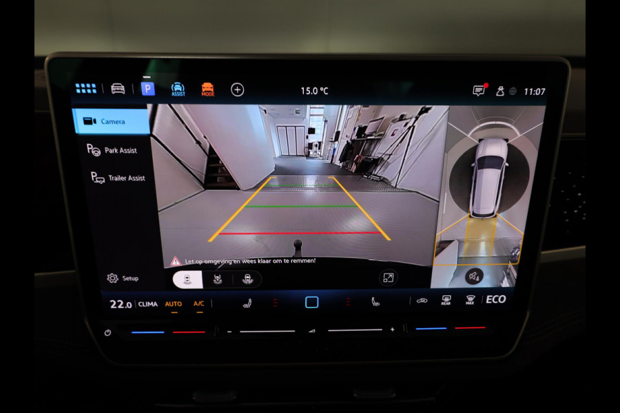 Volkswagen Passat Variant 1.5 eHybrid R-Line Edition 272PK PHEV | Panorama dak | Harman Kardon geluidsinstallatie | Trekhaak | Black style |