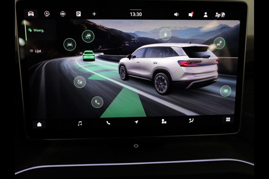 Škoda Kodiaq 1.5 TSI MHEV Business Edition 7p. 150 pk Automaat (DSG) | Verlengde garantie | Navigatie | Panoramadak | Trekhaak (wegklapbaar) | Parkeersensoren | Achteruitrijcamera | Matrix LED koplampen |