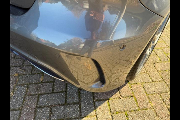 Mercedes-Benz A-Klasse 180 Ambition AMG-Line ,Navigatie, Xenon/Led, Lm velgen, afn.Trekhaak,