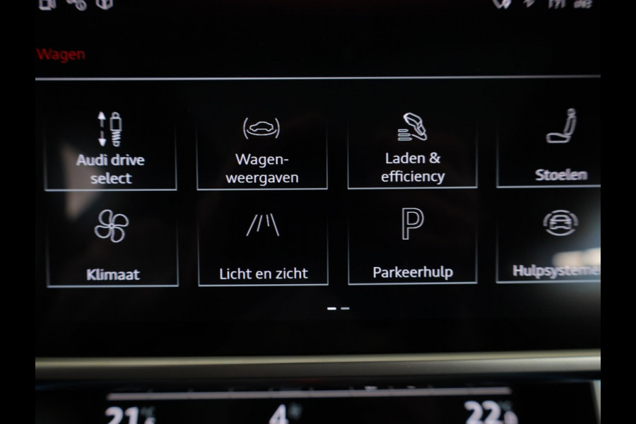 Audi A6 Avant 55 TFSI e quattro S edition 367pk | Panoramadak | Head up Display | Wegklapbare trekhaak | Adaptieve cruise controle | Parkeercamera