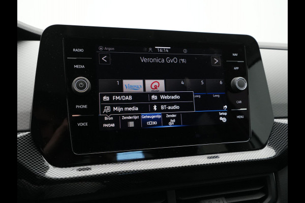 Volkswagen T-Cross 1.0 TSI 115pk DSG Life Edition Navigatie Camera Stoelverwarming Acc 241