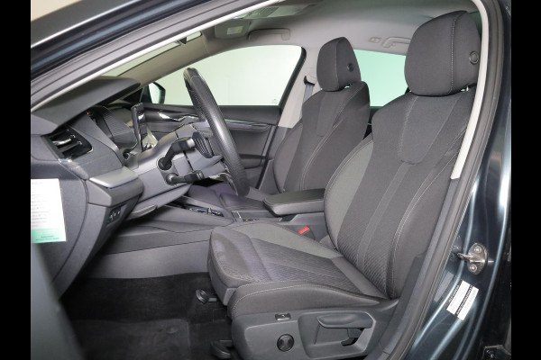 Škoda Octavia Combi 1.4 TSI iV PHEV Business Edition Plus 204pk| Navi| trekhaak| 18'LM-velgen |verwarmde stln+voorruit