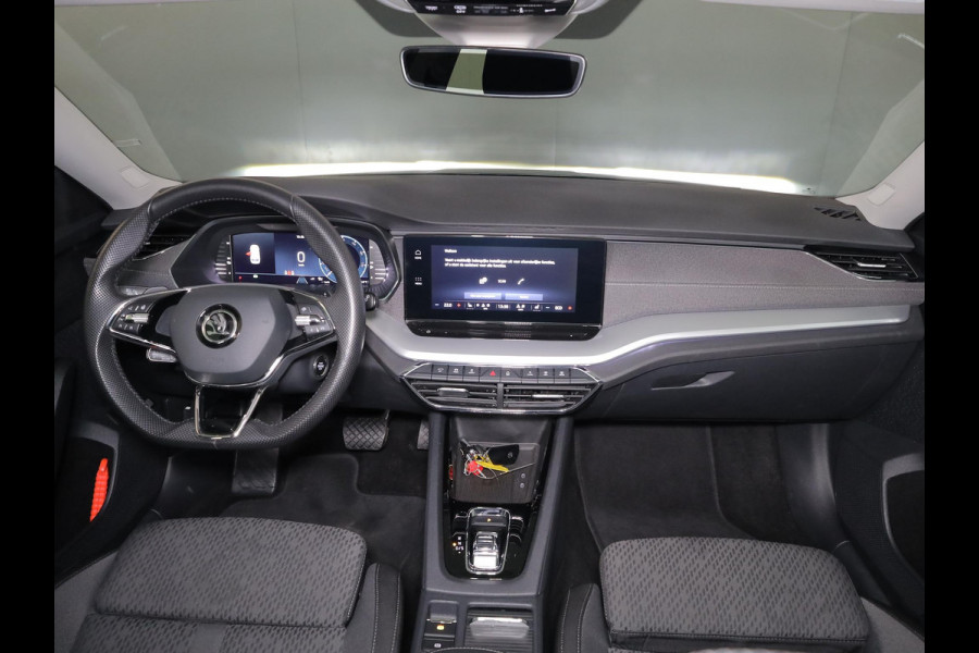 Škoda Octavia Combi 1.4 TSI iV PHEV Business Edition Plus 204pk| Navi| trekhaak| 18'LM-velgen |verwarmde stln+voorruit