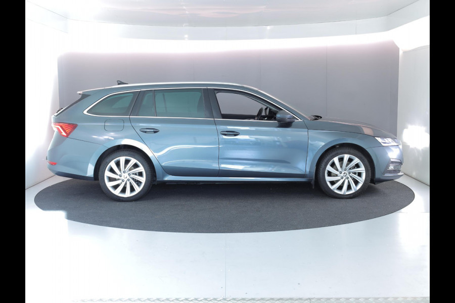 Škoda Octavia Combi 1.4 TSI iV PHEV Business Edition Plus 204pk| Navi| trekhaak| 18'LM-velgen |verwarmde stln+voorruit