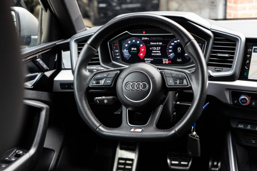 Audi A1 Sportback 40 TFSI S-Line B&O / Led / Cruise