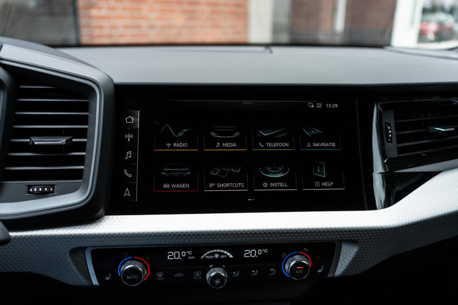 Audi A1 Sportback 40 TFSI S-Line B&O / Led / Cruise