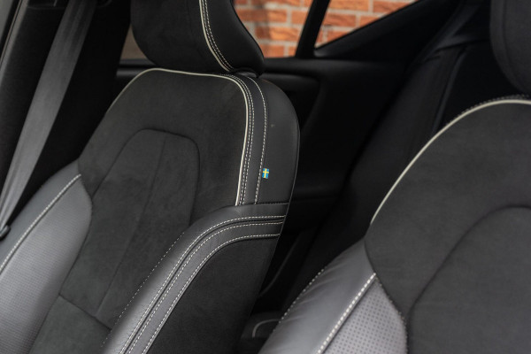 Volvo XC40 2.0 T4 R-Design Pano / H&K / Trekhaak