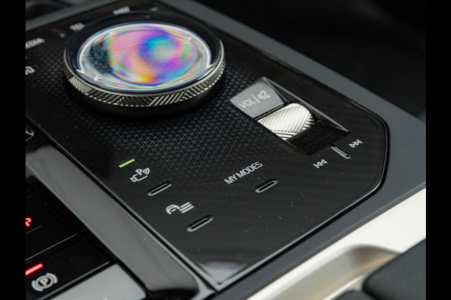 BMW iX xDrive50 - 112 kWh - Sportpakket - Driving Ass Prof - Head-up