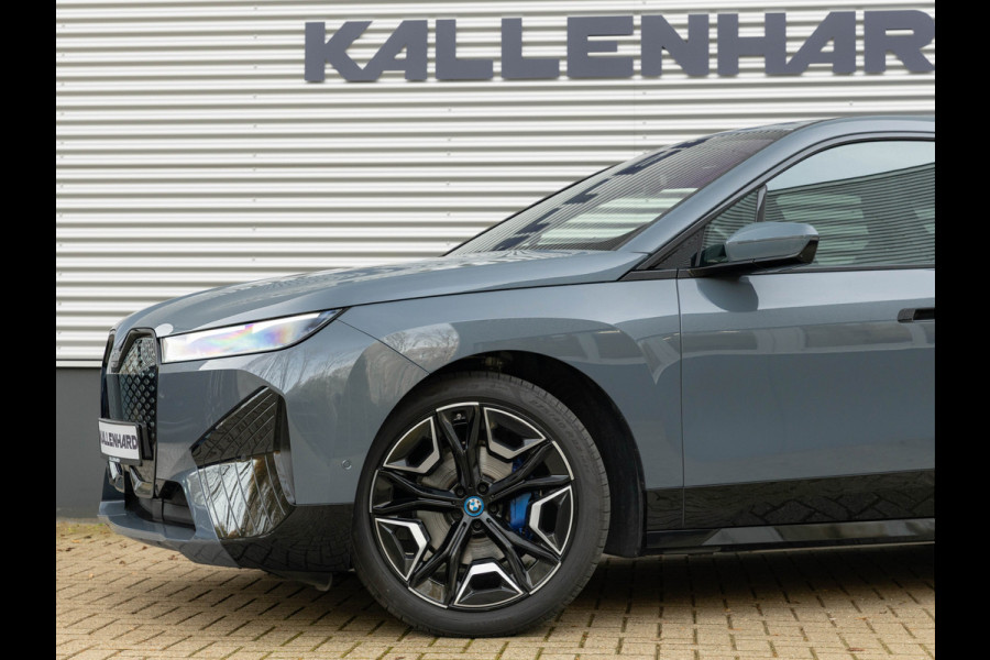BMW iX xDrive50 - 112 kWh - Sportpakket - Driving Ass Prof - Head-up