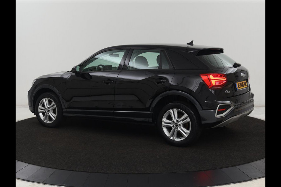 Audi Q2 35 TFSI Business Edition | Stoelverwarming | Virtual Cockpit | Full LED | Carplay | Navigatie | Climate control | Cruise control | Parkeerhulp | DAB | Bluetooth