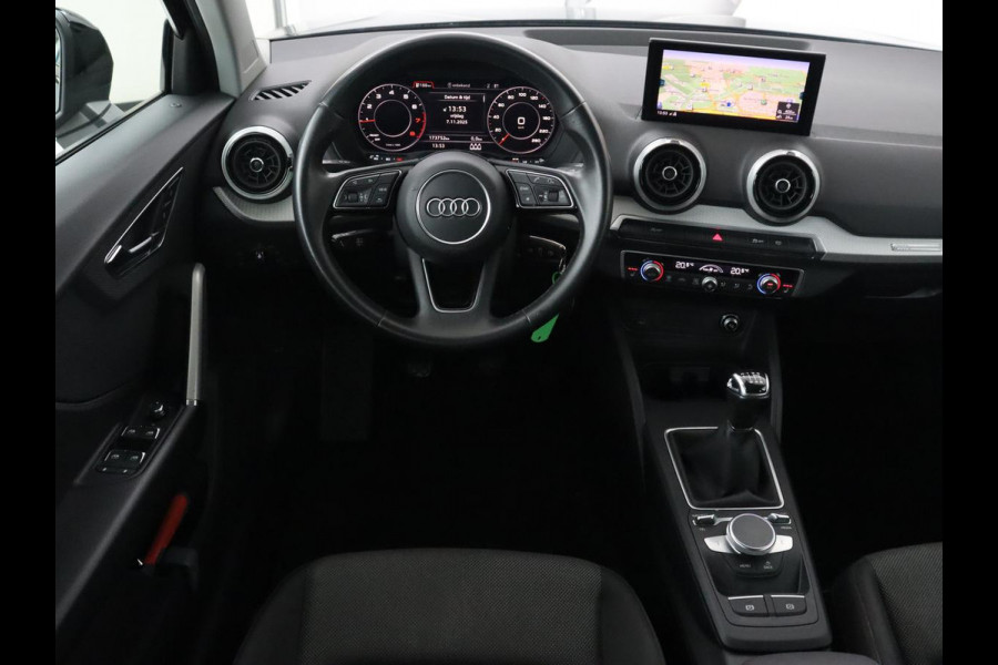 Audi Q2 35 TFSI Business Edition | Stoelverwarming | Virtual Cockpit | Full LED | Carplay | Navigatie | Climate control | Cruise control | Parkeerhulp | DAB | Bluetooth