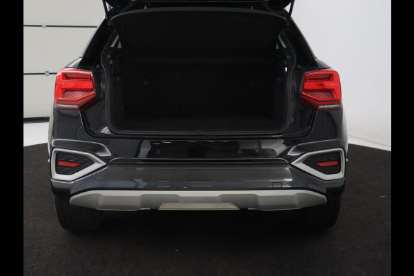 Audi Q2 35 TFSI Business Edition | Stoelverwarming | Virtual Cockpit | Full LED | Carplay | Navigatie | Climate control | Cruise control | Parkeerhulp | DAB | Bluetooth
