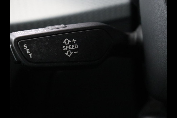 Audi Q2 35 TFSI Business Edition | Stoelverwarming | Virtual Cockpit | Full LED | Carplay | Navigatie | Climate control | Cruise control | Parkeerhulp | DAB | Bluetooth