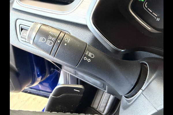 Renault Captur 1.3 TCe AUT 130 Intens | Groot Navi | Carplay | 17" | Stoelverwarming | Camera | PDC V+A | Keyless | 100% Renault onderhouden!