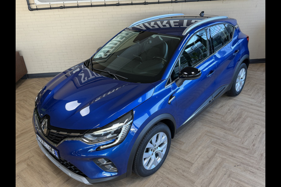 Renault Captur 1.3 TCe AUT 130 Intens | Groot Navi | Carplay | 17" | Stoelverwarming | Camera | PDC V+A | Keyless | 100% Renault onderhouden!