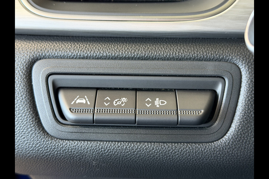 Renault Captur 1.3 TCe AUT 130 Intens | Groot Navi | Carplay | 17" | Stoelverwarming | Camera | PDC V+A | Keyless | 100% Renault onderhouden!