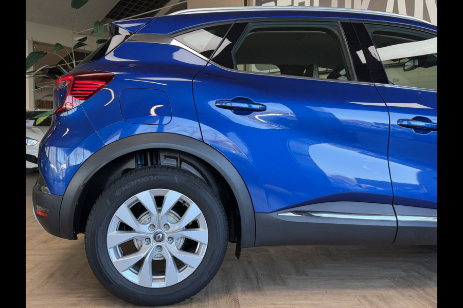 Renault Captur 1.3 TCe AUT 130 Intens | Groot Navi | Carplay | 17" | Stoelverwarming | Camera | PDC V+A | Keyless | 100% Renault onderhouden!