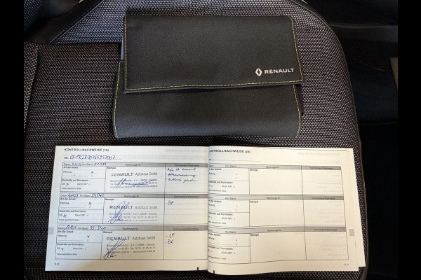 Renault Captur 1.3 TCe AUT 130 Intens | Groot Navi | Carplay | 17" | Stoelverwarming | Camera | PDC V+A | Keyless | 100% Renault onderhouden!