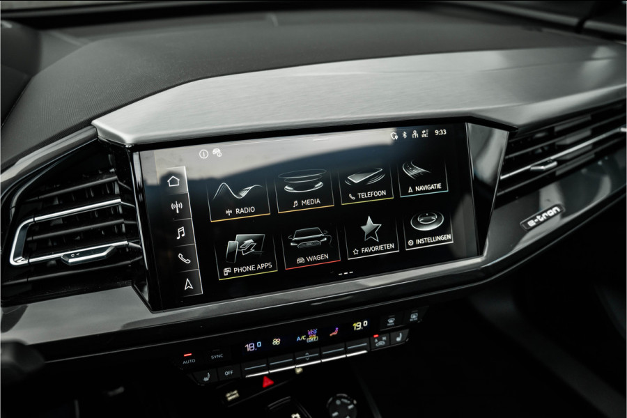 Audi Q4 e-tron 50 quattro S edition 77 kWh Matrix, ACC, Panorama, trekhaak