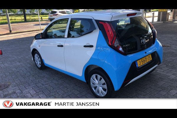 Toyota Aygo 1.0 VVT-i x-fun