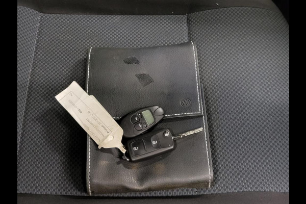 Volkswagen Transporter 2.0TSI 150pk L2/H1 2X Schuifdeur Benzine!